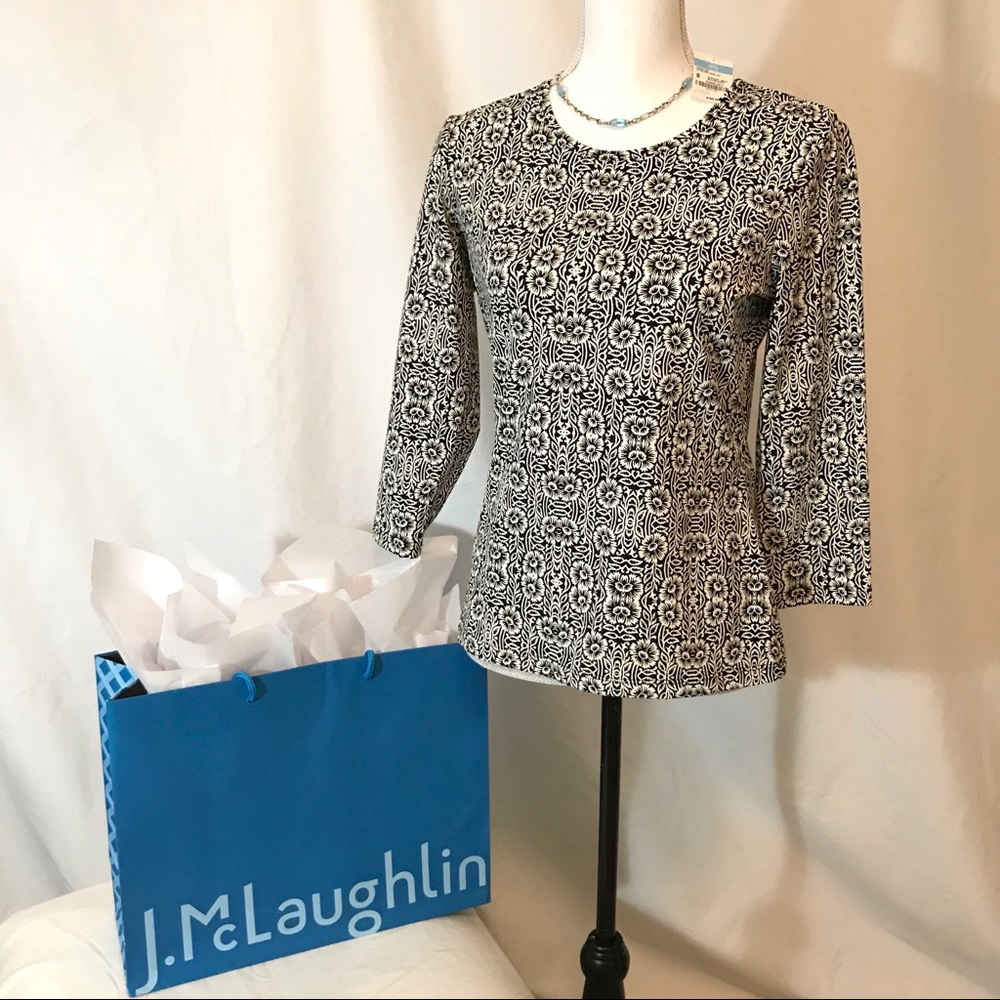 NWT J.McLaughlin Black & Off White Top (Tee)